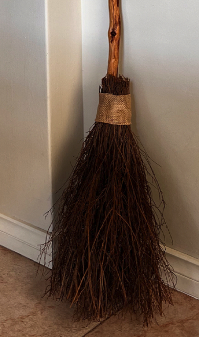 brown broom